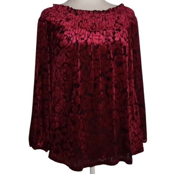 Unbranded Red Black Burnout Velvet Smocked Neckline Flowy Blouse Size Medium - Picture 1 of 7